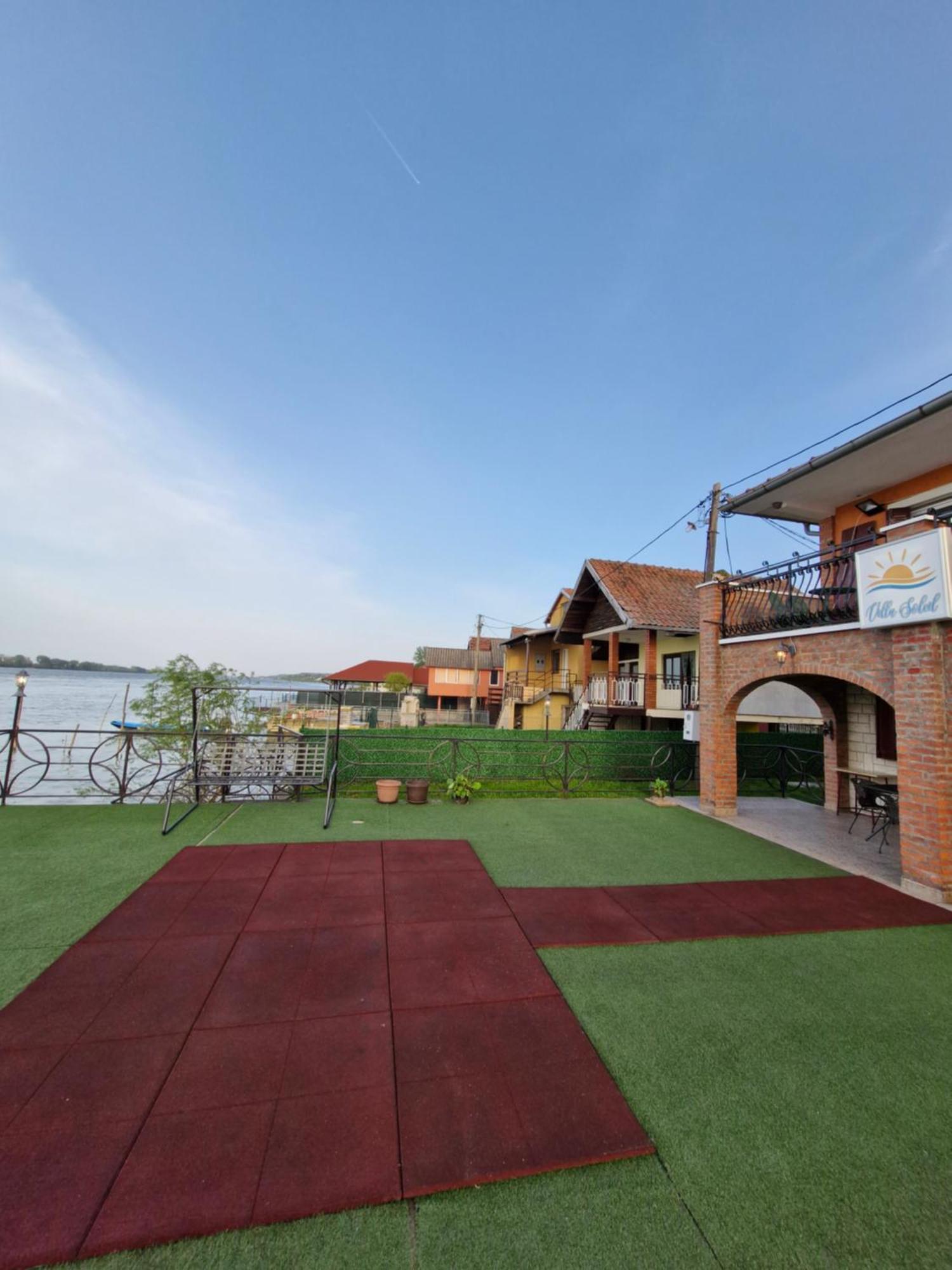 Vila Soleil Smederevo Exterior foto