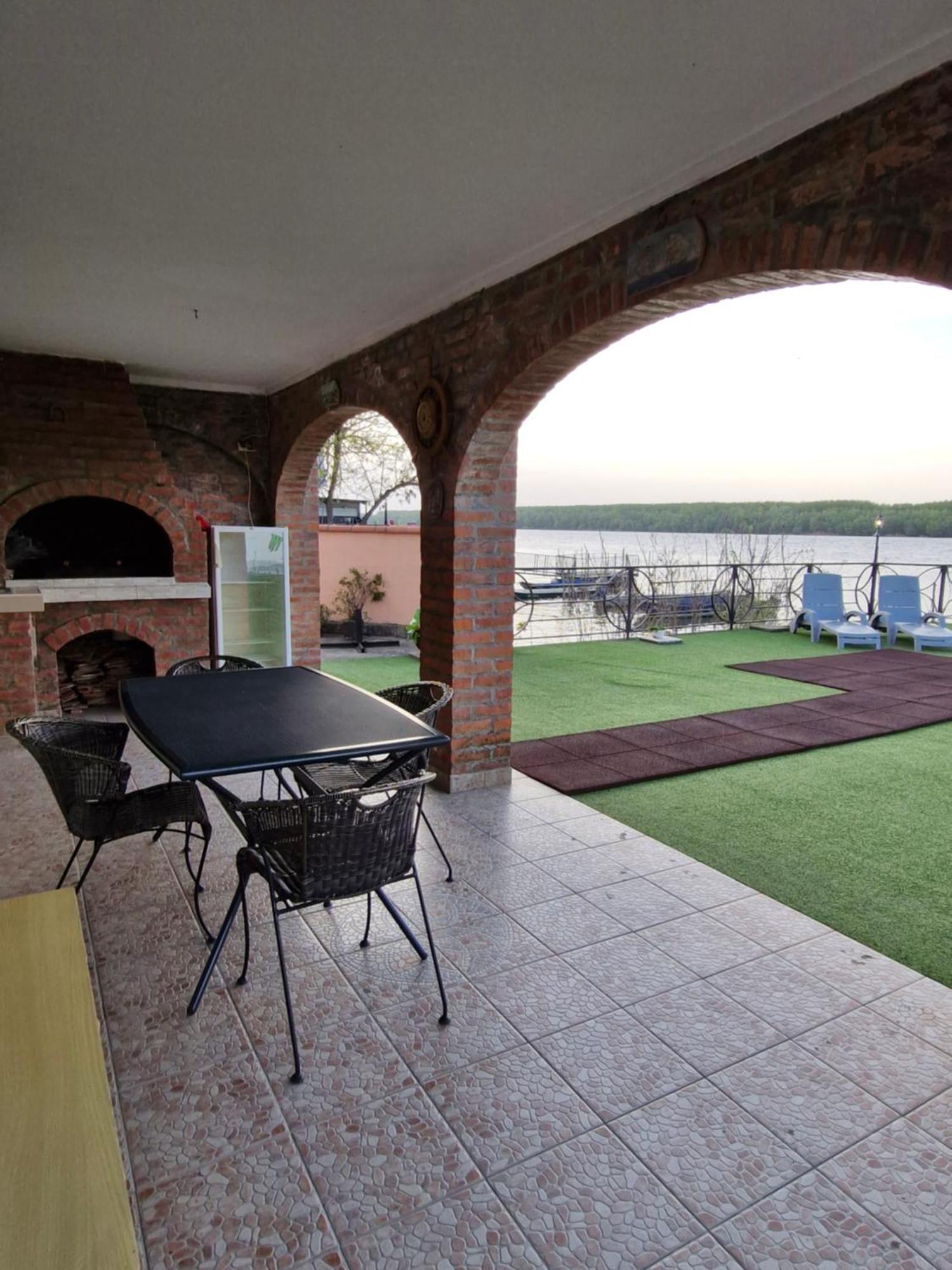 Vila Soleil Smederevo Exterior foto